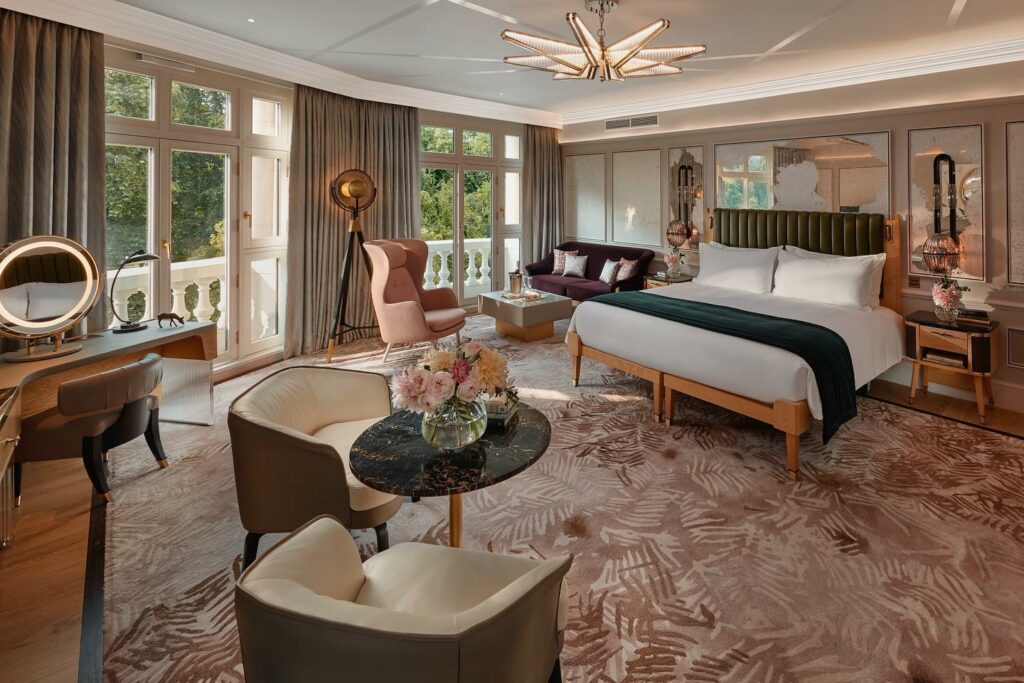 Mandarin Oriental Fan Club | Panache World