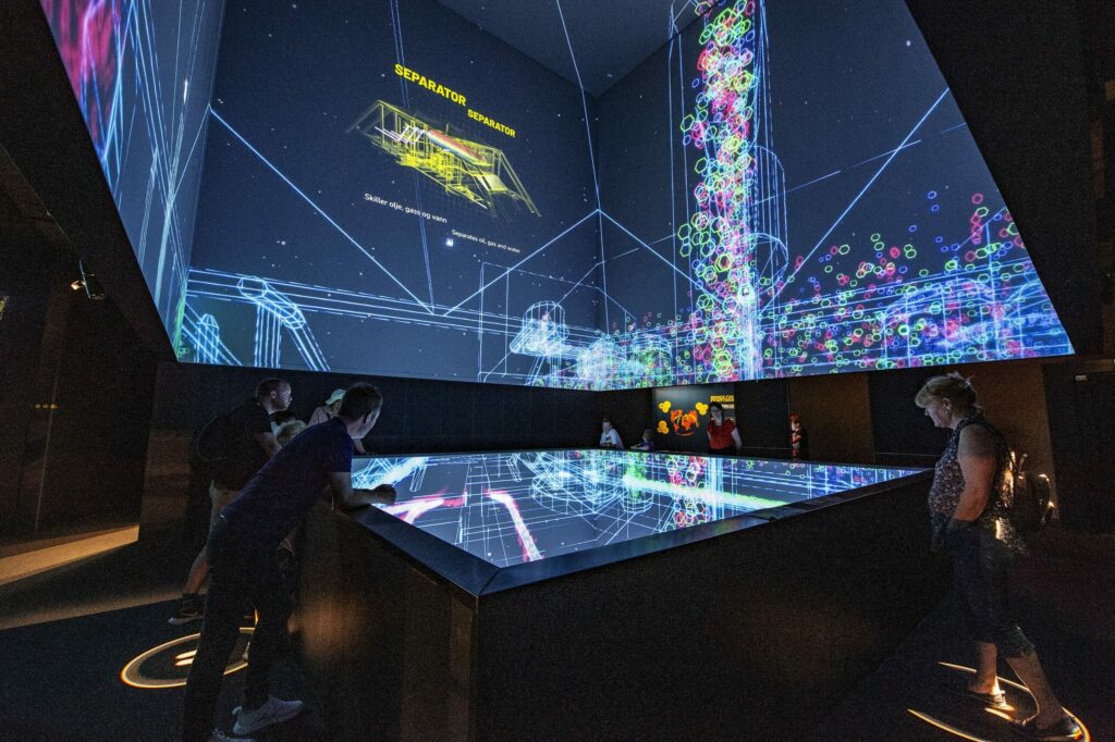 Interactive screens explain how oil and gas form deep beneath the seabed and how
they are extracted in a way that is easy to grasp. Photo by Shade B Martins